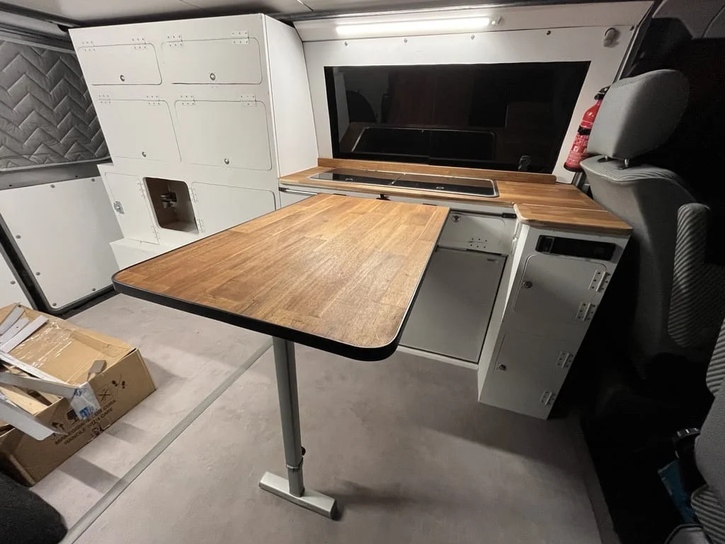 Fabriquer une table pour son VW T4 VASP.